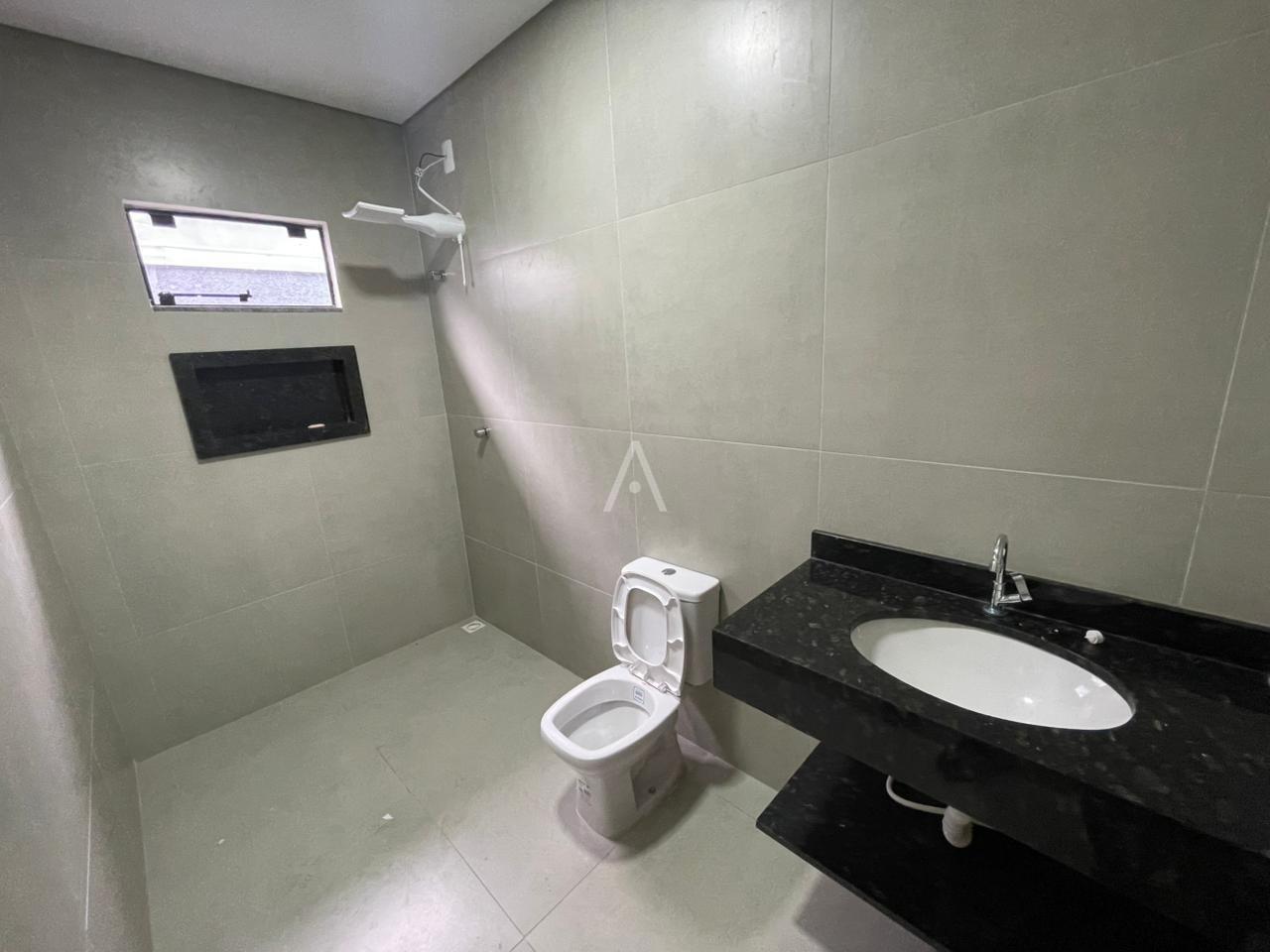 Casa Residencial para à venda no Bairro BRASILIA em CASCAVEL: 