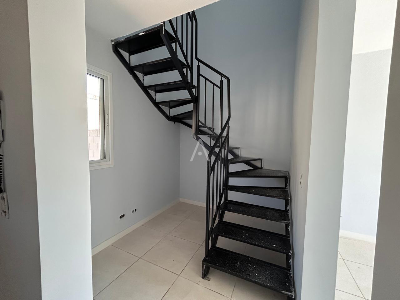 Sobrado para à venda no Bairro FLORESTA em CASCAVEL: