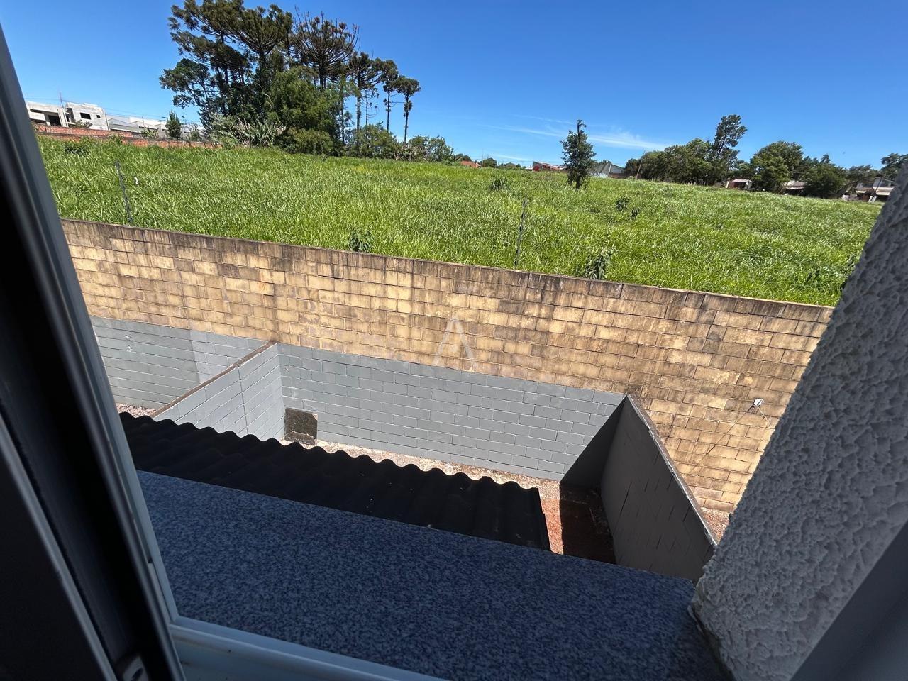 Sobrado para à venda no Bairro FLORESTA em CASCAVEL: