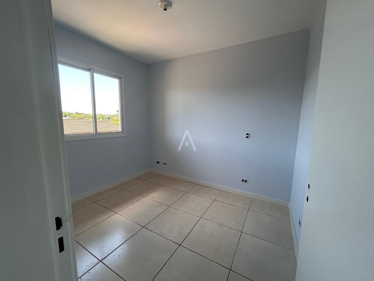 Sobrado para à venda no Bairro FLORESTA em CASCAVEL: 