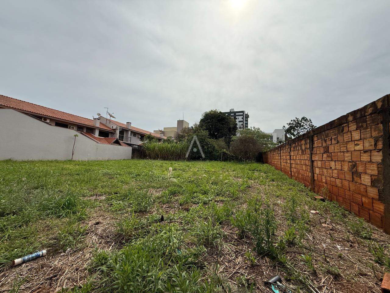 Terreno para à venda no Bairro JARDIM LA SALLE em TOLEDO: 