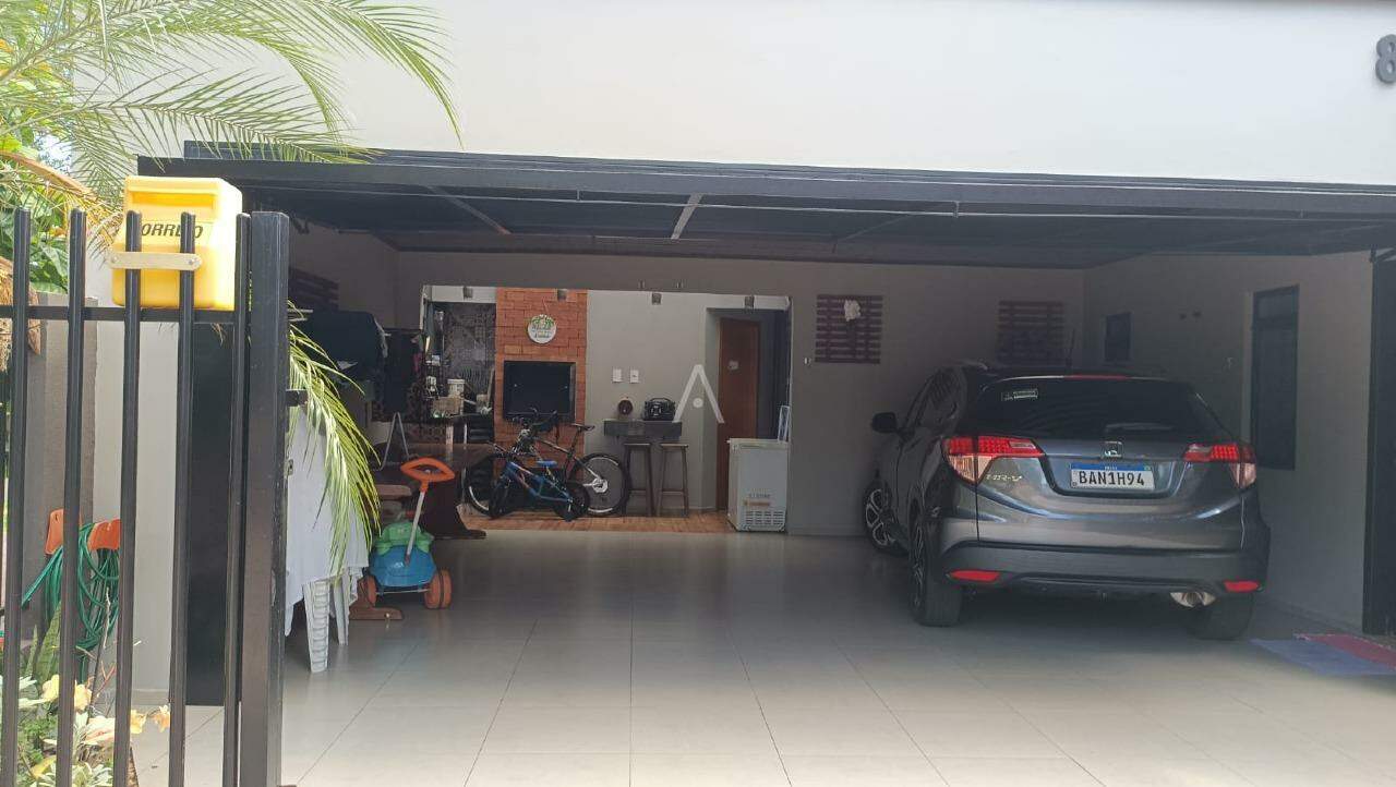 Casa Residencial para à venda no Bairro JARDIM PANCERA em TOLEDO: 