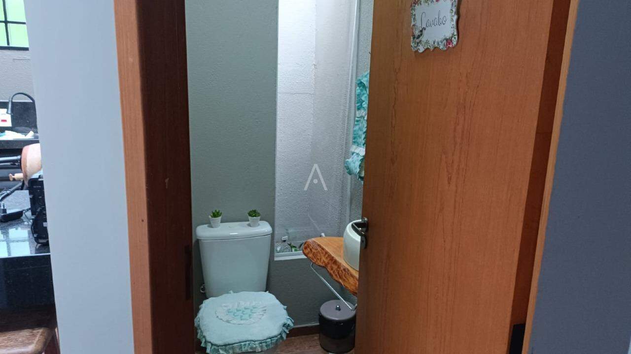 Casa Residencial para à venda no Bairro JARDIM PANCERA em TOLEDO: 