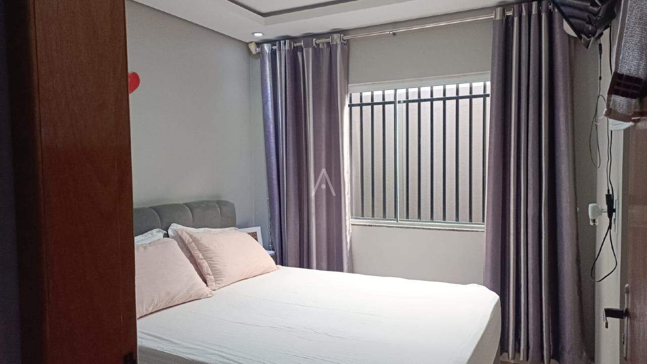 Casa Residencial para à venda no Bairro JARDIM PANCERA em TOLEDO: 