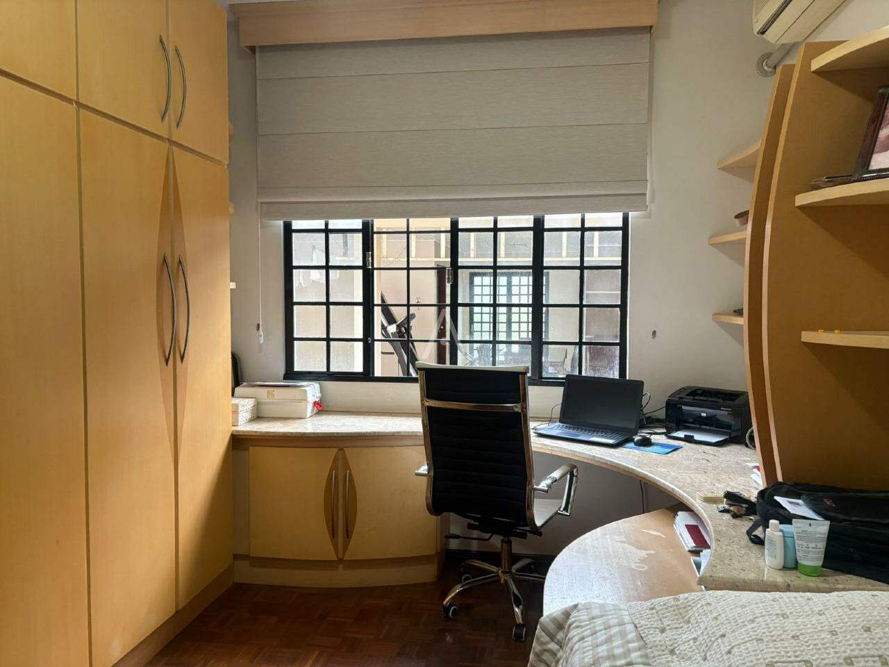 Casa Comercial para à venda no Bairro CENTRO em CASCAVEL: domitorio1