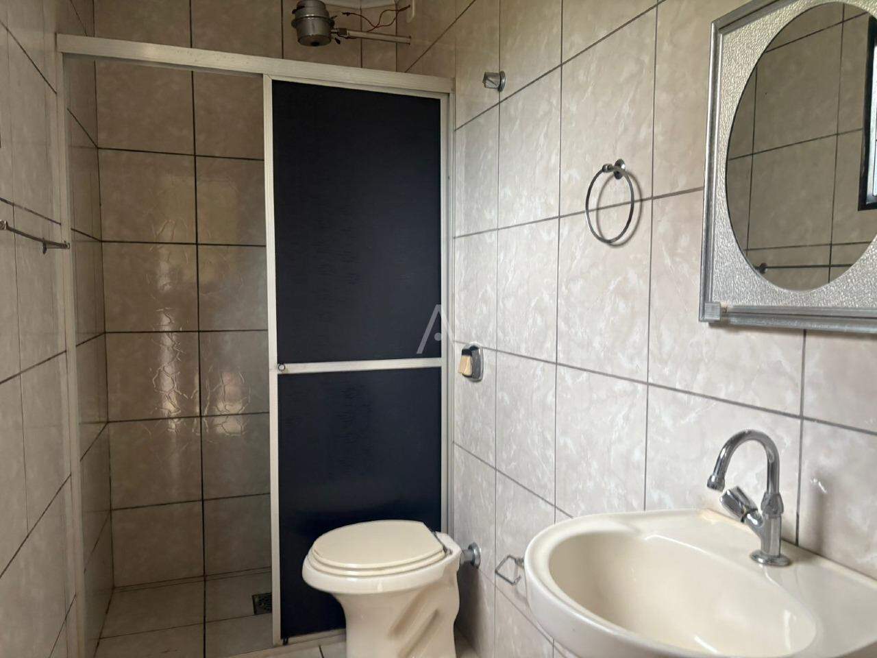 Casa Comercial para à venda no Bairro CENTRO em CASCAVEL: banheirochurrasqueira