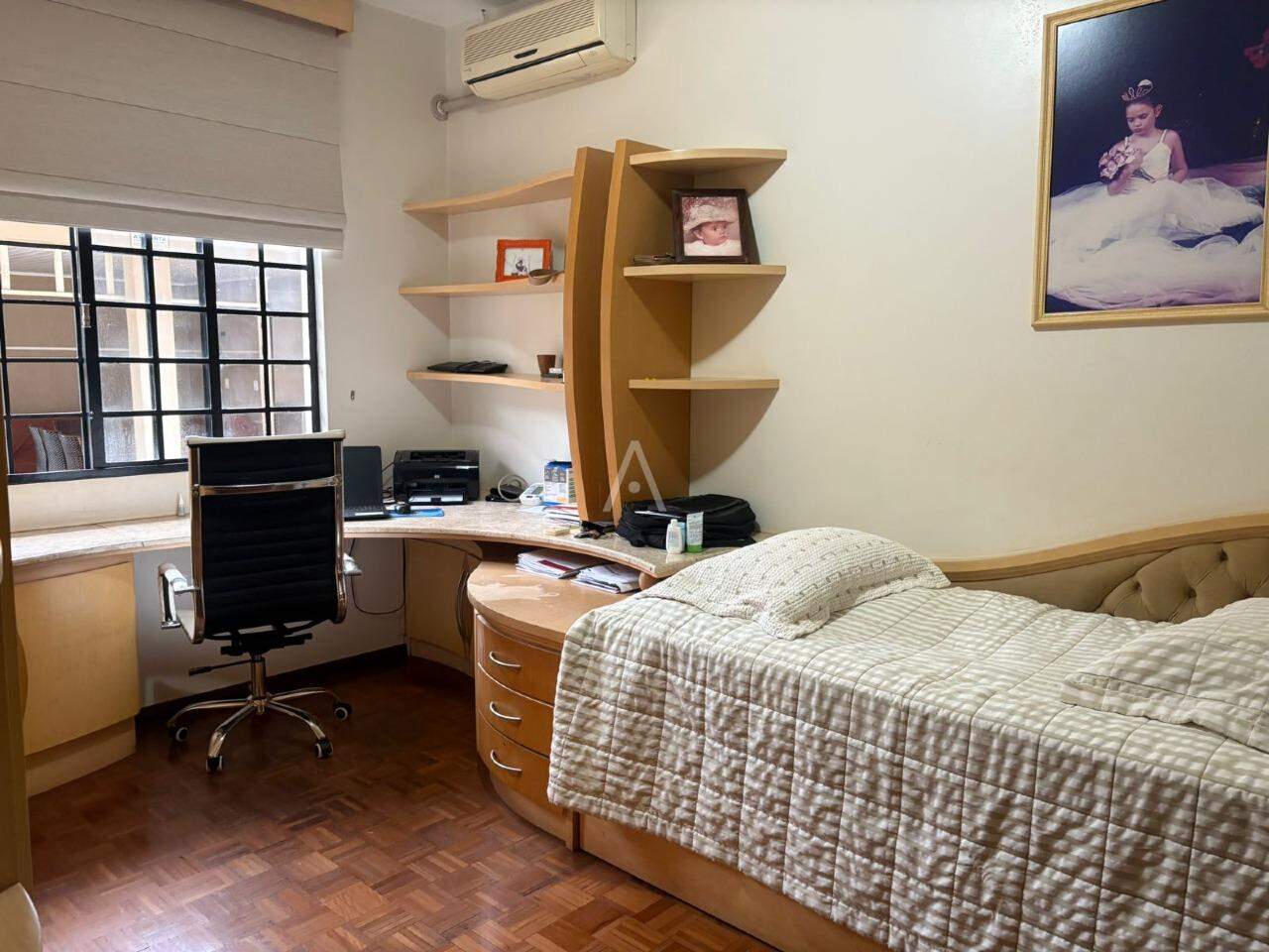 Casa Comercial para à venda no Bairro CENTRO em CASCAVEL: domitório1