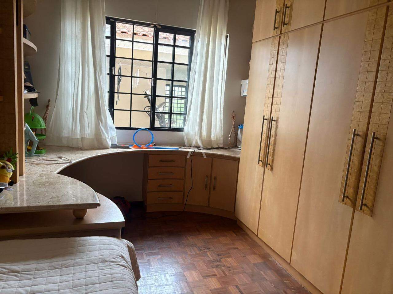 Casa Comercial para à venda no Bairro CENTRO em CASCAVEL: dormitório2