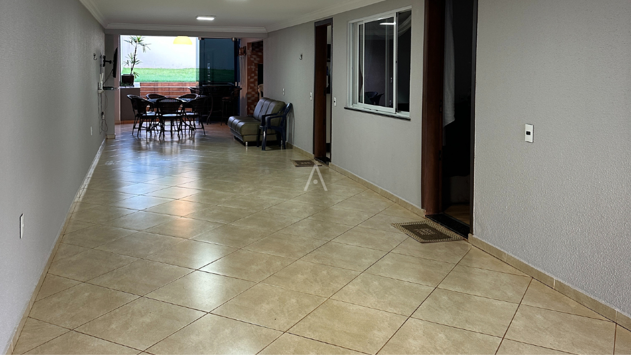 Casa Residencial para à venda no Bairro BRASILIA em CASCAVEL: 