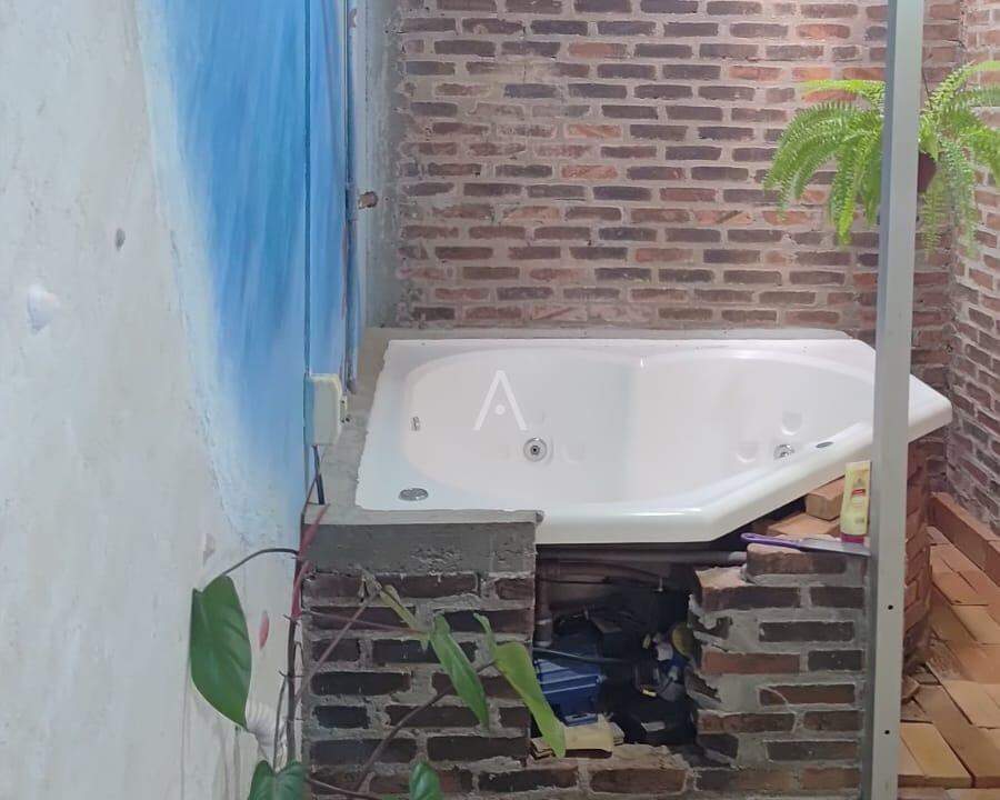 Casa Residencial para à venda no Bairro DISTRITO SÃO LUIZ em TOLEDO: 