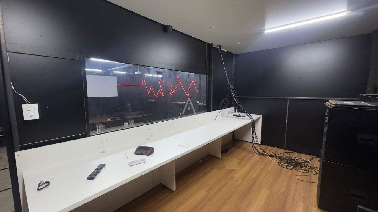 Barracão Comercial para para aluguel no Bairro CANCELLI em CASCAVEL: 