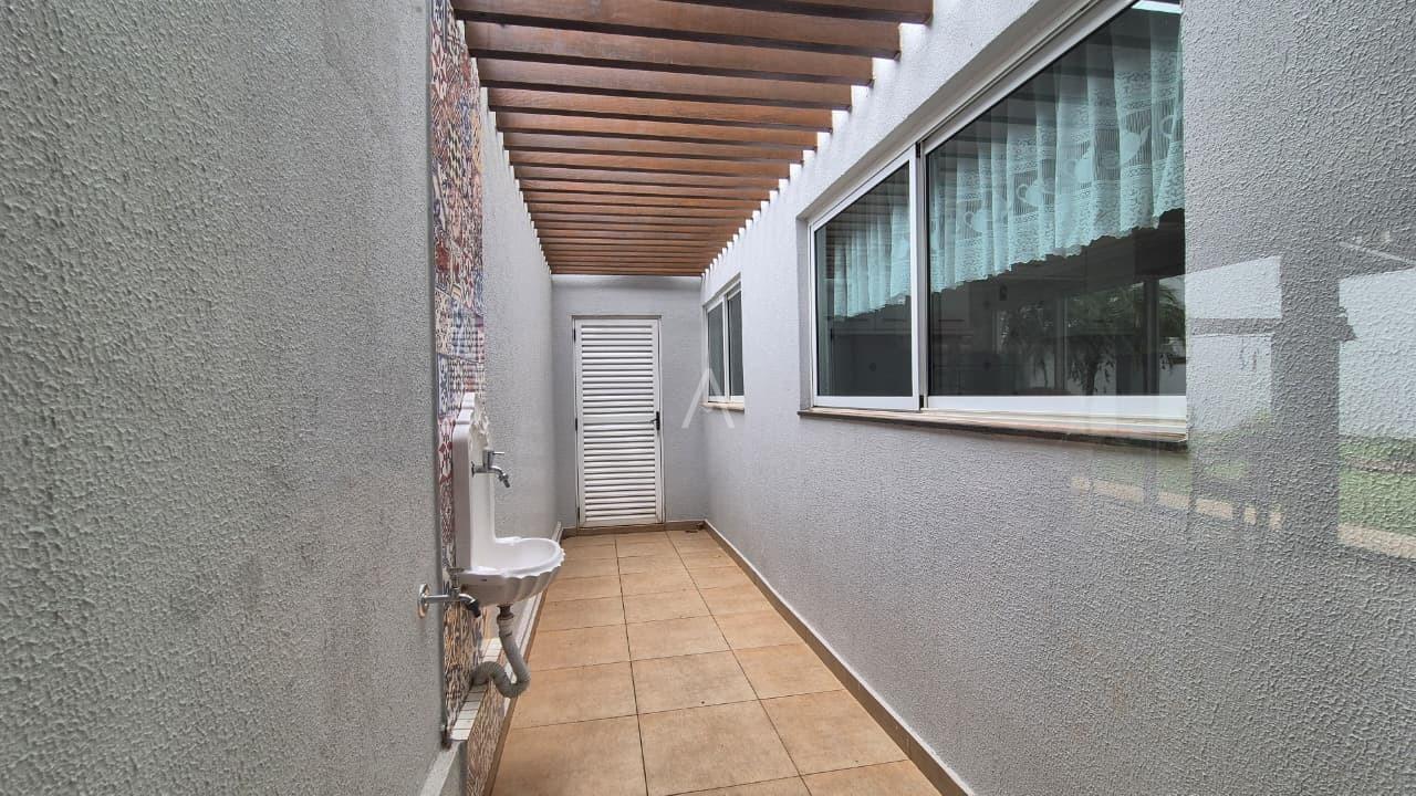 Sobrado para para aluguel no Bairro CENTRO em CASCAVEL: 