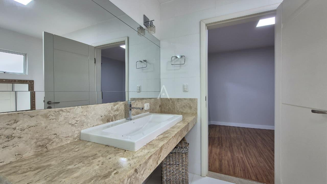 Sobrado para para aluguel no Bairro CENTRO em CASCAVEL: 