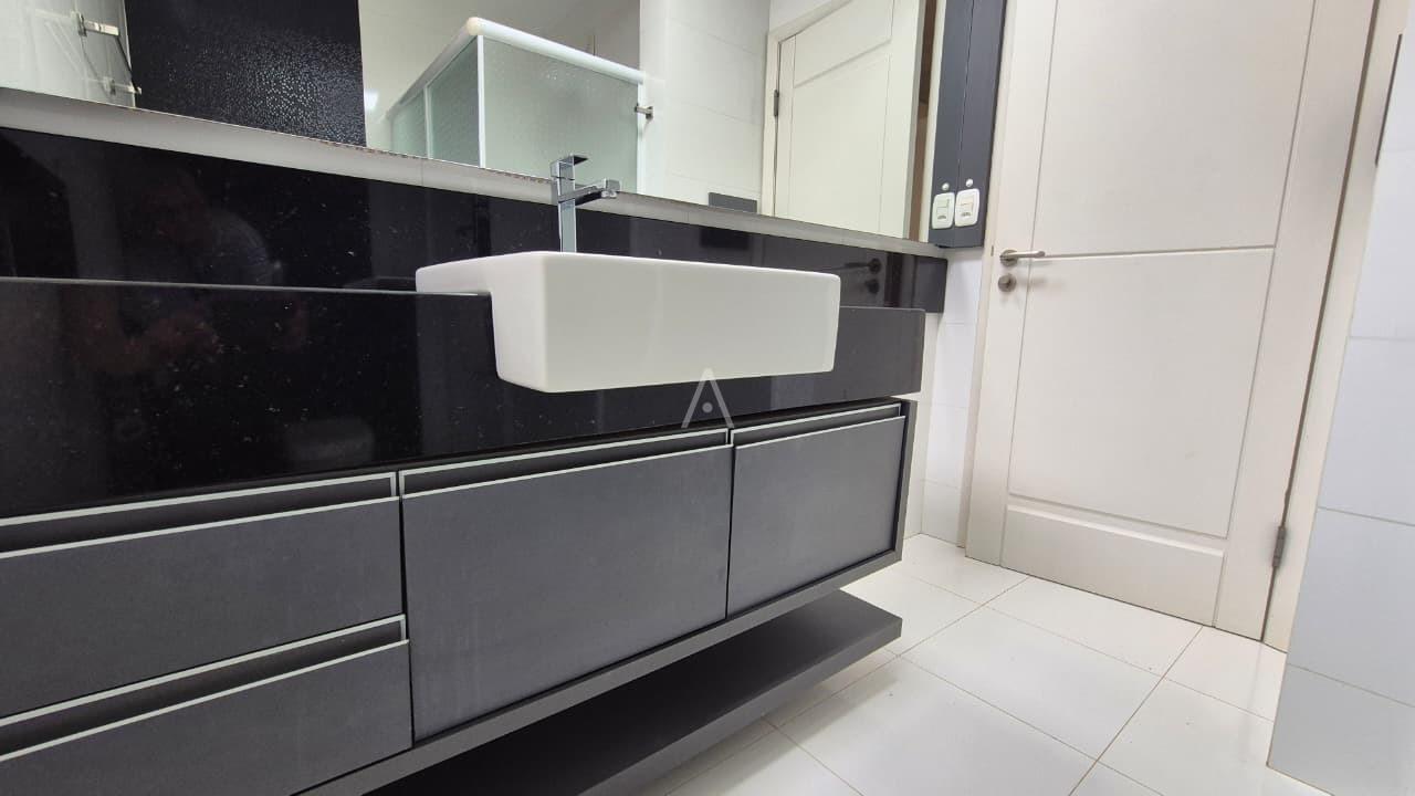 Sobrado para para aluguel no Bairro CENTRO em CASCAVEL: 