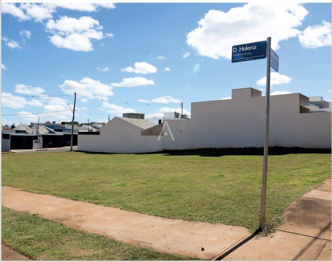 Casa Residencial para à venda no Bairro 14 DE NOVEMBRO em CASCAVEL: