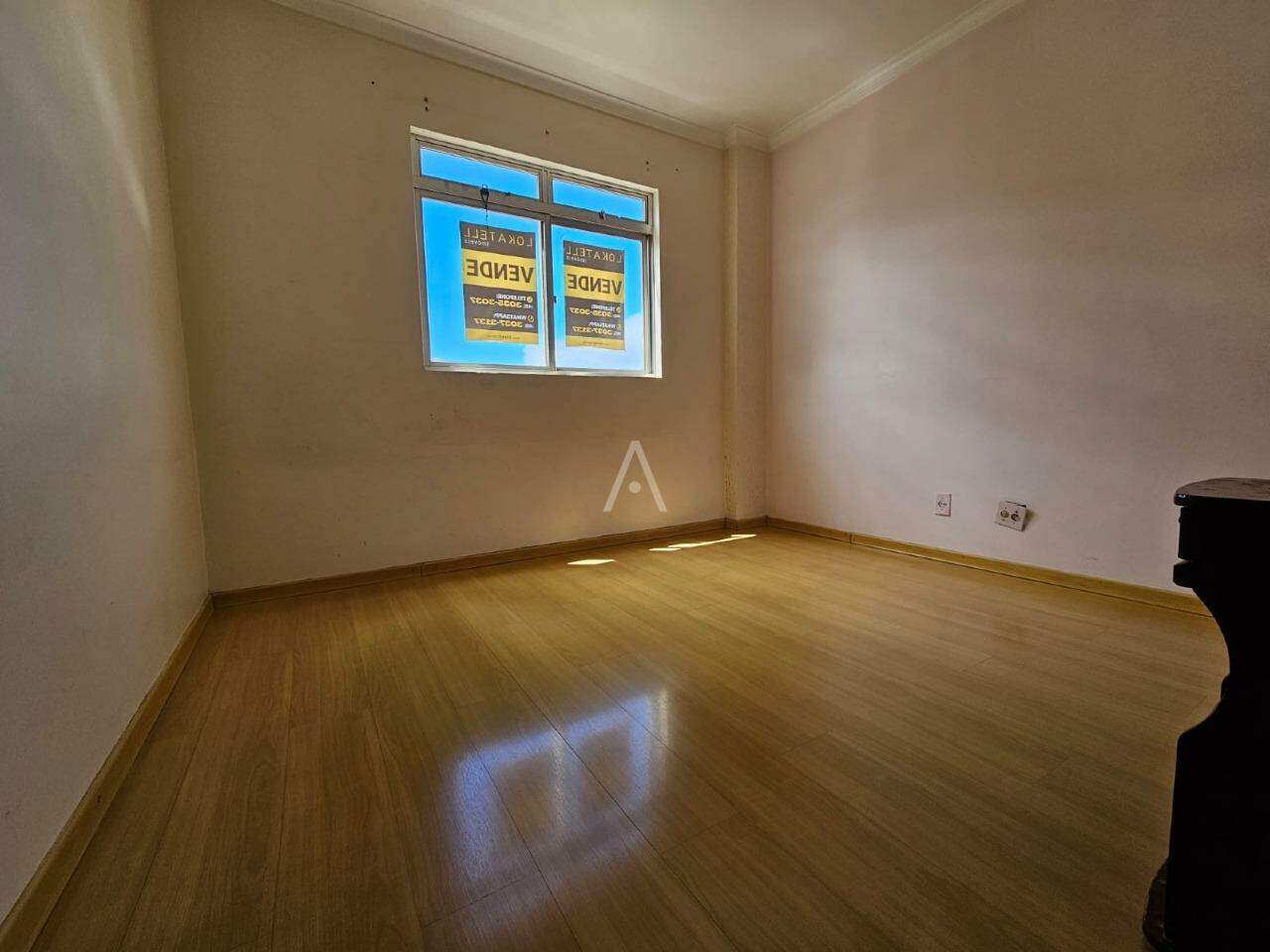 Apartamento para à venda no Bairro SAO CRISTOVAO em CASCAVEL: 