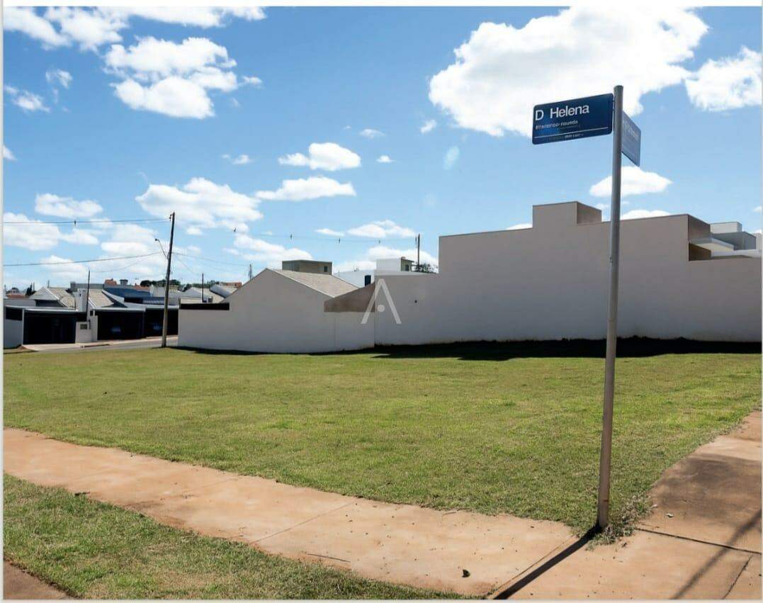 Casa Residencial para à venda no Bairro 14 DE NOVEMBRO em CASCAVEL: 