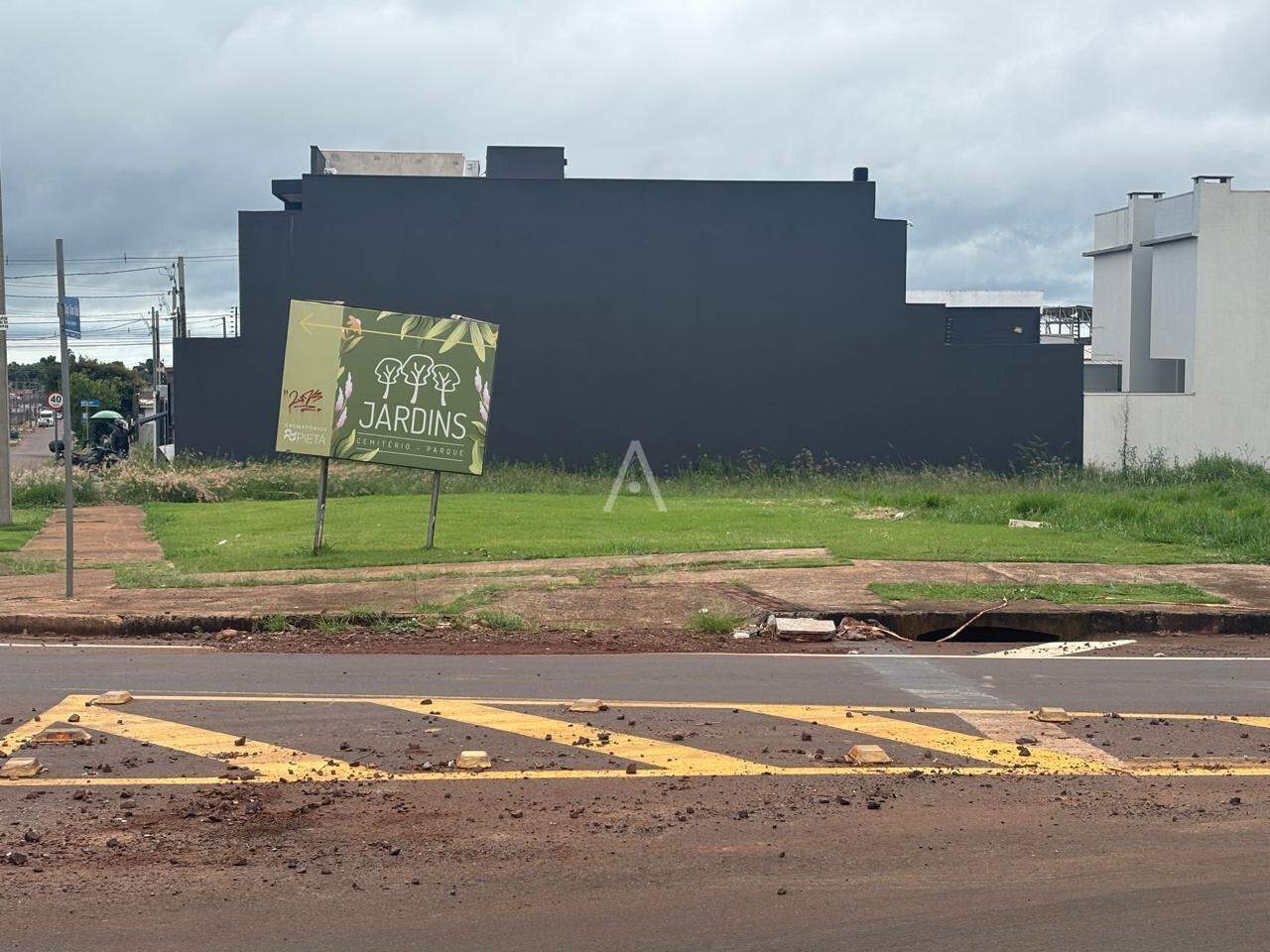 Terreno para à venda no Bairro ESMERALDA em CASCAVEL: