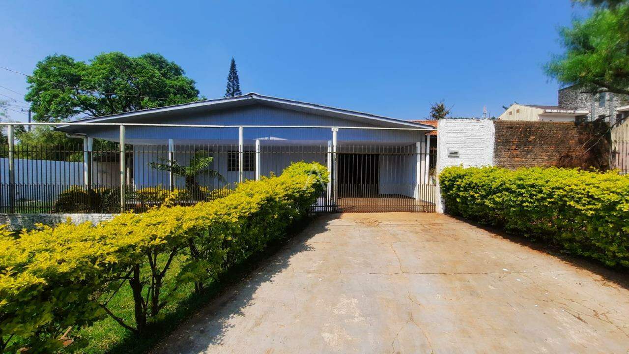 Casa Residencial para à venda no Bairro ITAMARATY em CASCAVEL: 