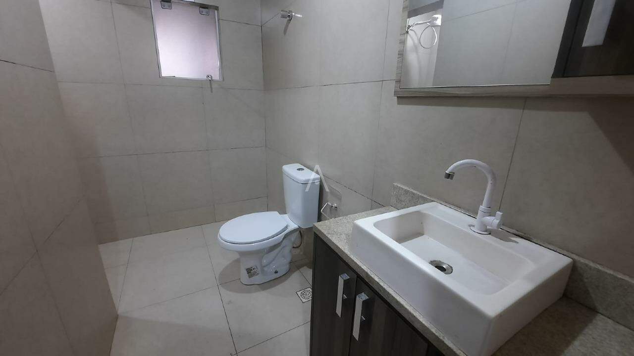 Casa Residencial para à venda no Bairro ITAMARATY em CASCAVEL: