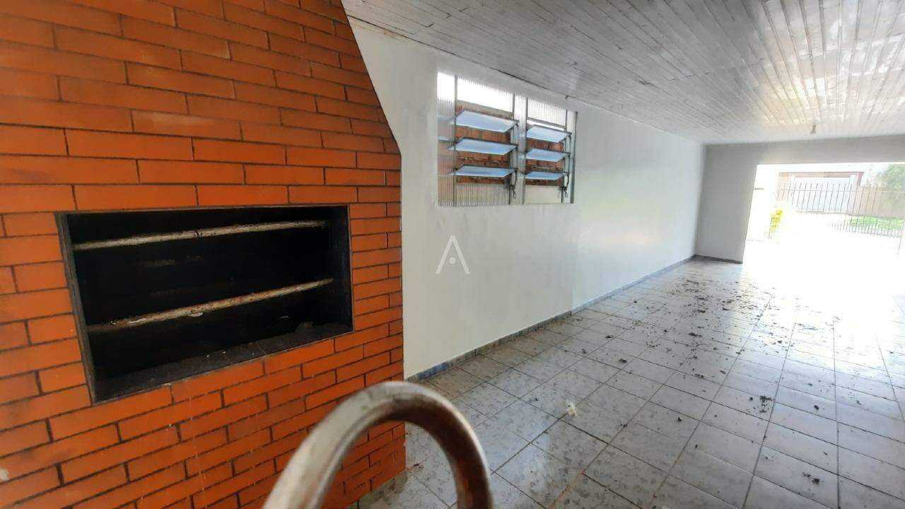 Casa Residencial para à venda no Bairro ITAMARATY em CASCAVEL: