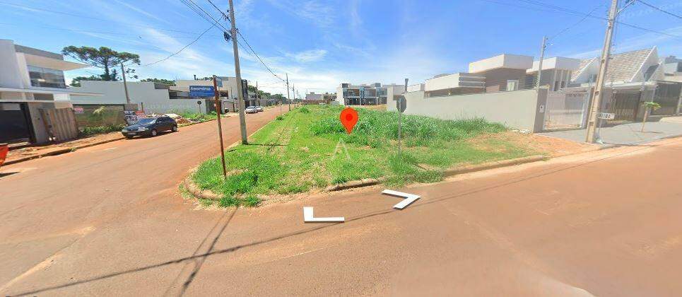 Terreno para à venda no Bairro TROPICAL III em CASCAVEL: