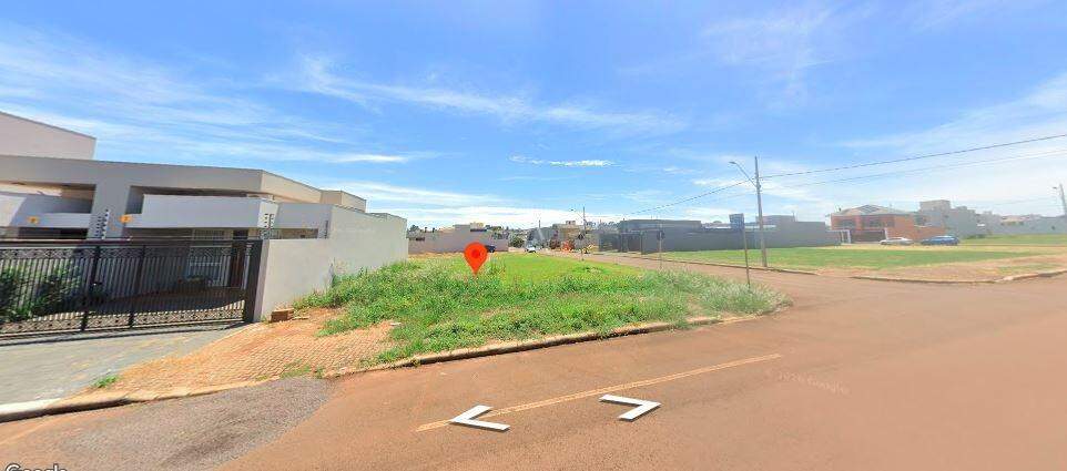 Terreno para à venda no Bairro TROPICAL III em CASCAVEL: 