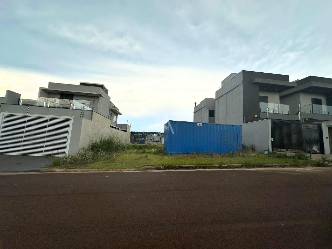 Terreno para à venda no Bairro RECANTO TROPICAL III em CASCAVEL: 