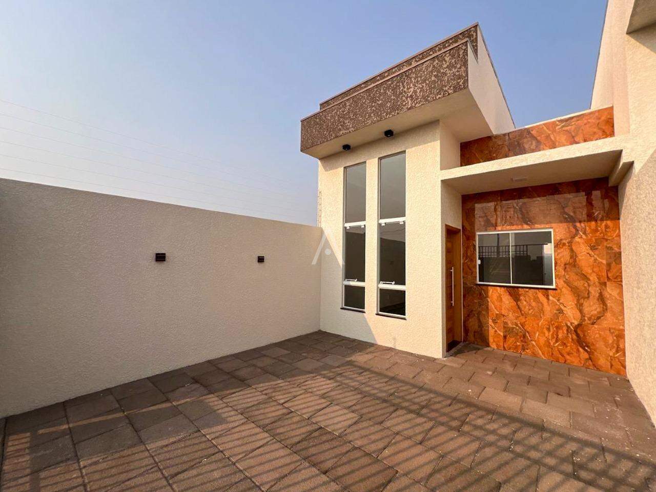 Casa Residencial para à venda no Bairro FLORESTA em CASCAVEL: 