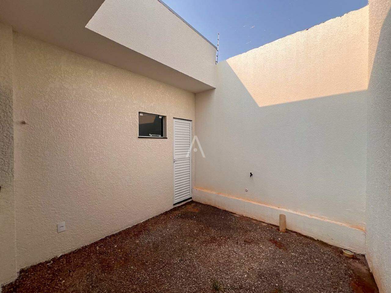Casa Residencial para à venda no Bairro FLORESTA em CASCAVEL: