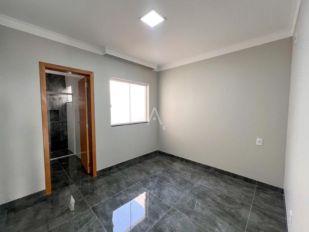 Casa Residencial para à venda no Bairro FLORESTA em CASCAVEL: 