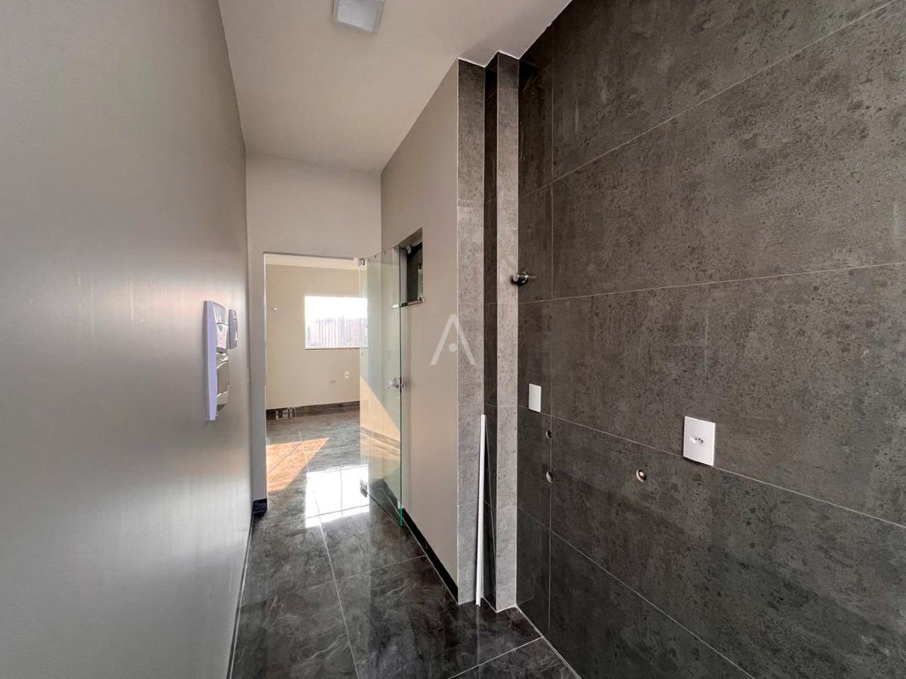 Casa Residencial para à venda no Bairro FLORESTA em CASCAVEL: 