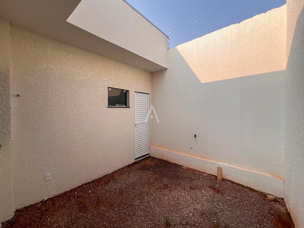 Casa Residencial para à venda no Bairro FLORESTA em CASCAVEL: 