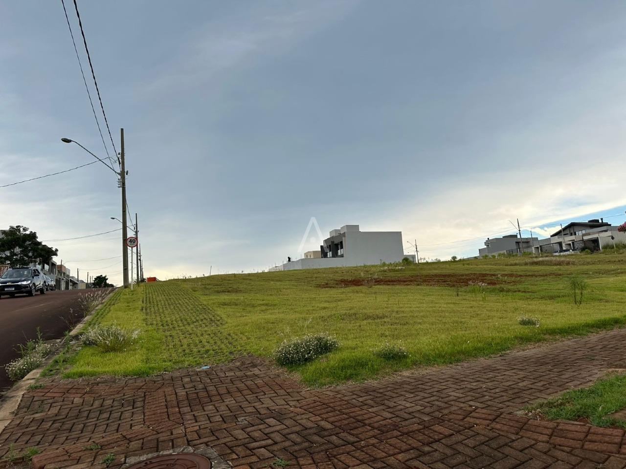 Terreno para à venda no Bairro TROPICAL III em CASCAVEL: 