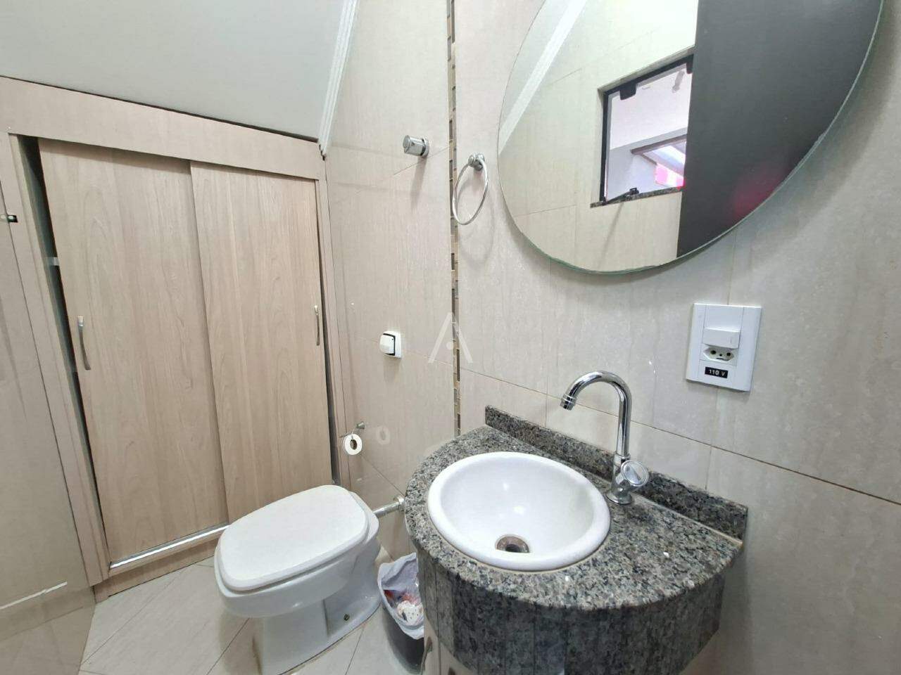 Sobrado para para aluguel no Bairro COQUEIRAL em CASCAVEL: 