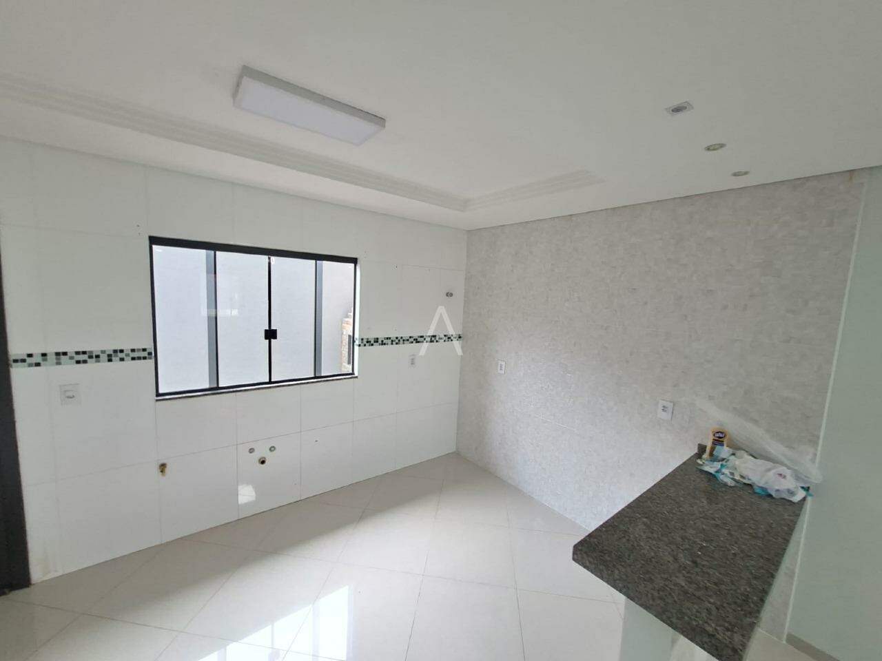 Sobrado para para aluguel no Bairro COQUEIRAL em CASCAVEL: 