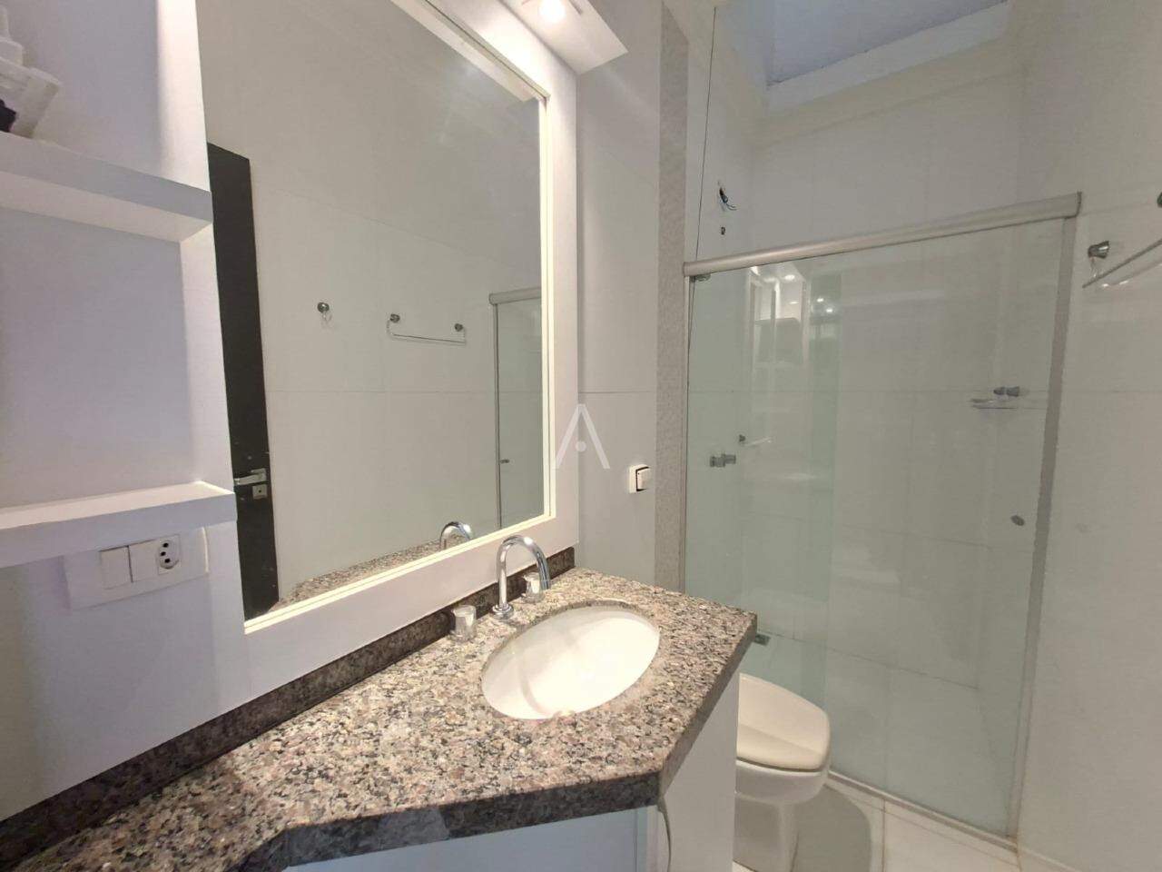 Sobrado para para aluguel no Bairro COQUEIRAL em CASCAVEL: 