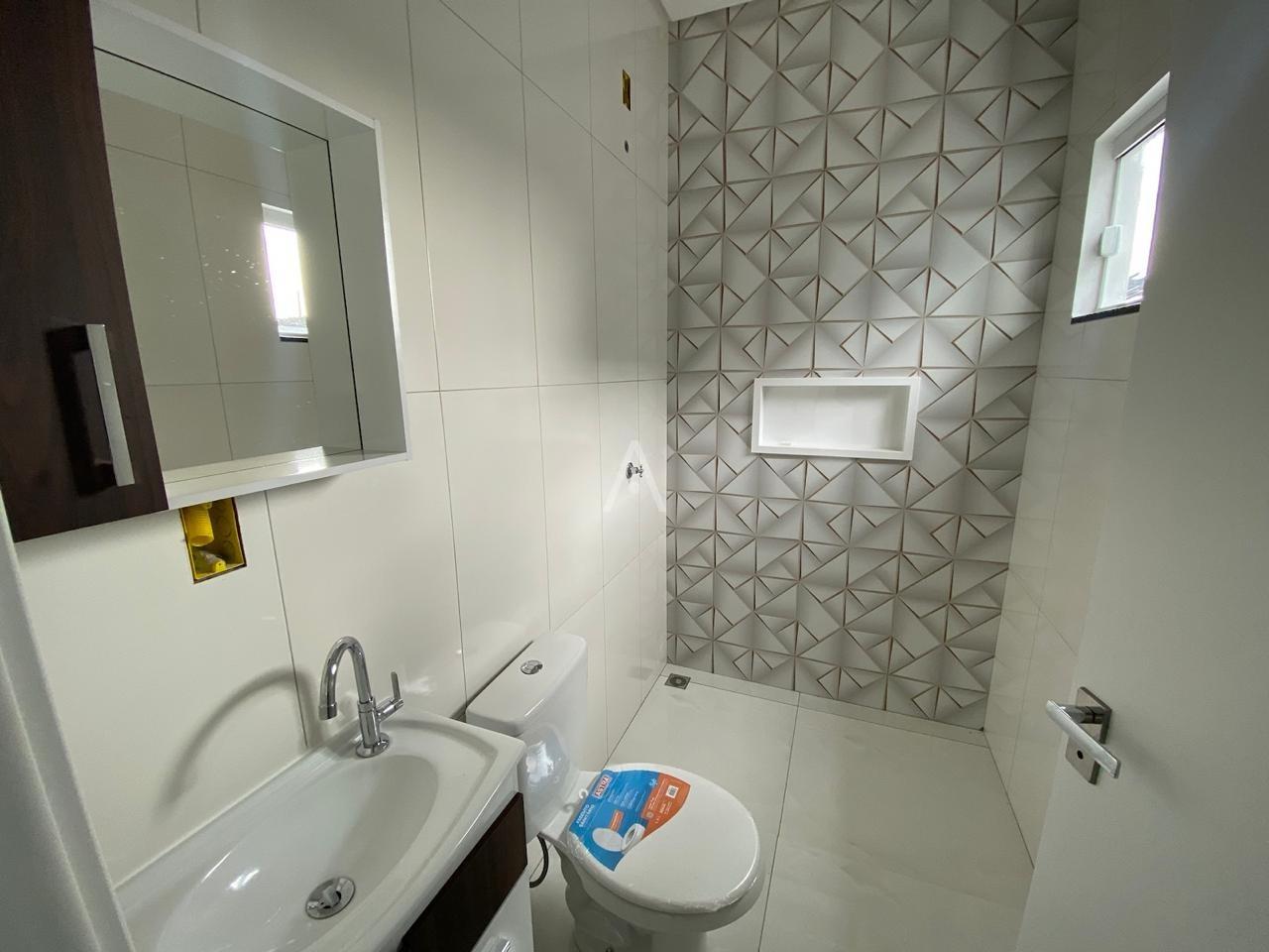 Casa Residencial para à venda no Bairro PINHEIRINHO em TOLEDO: 