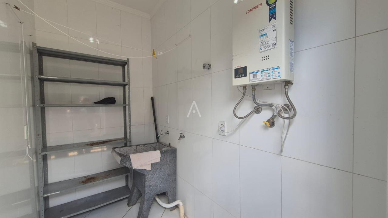 Sobrado para à venda no Bairro COQUEIRAL em CASCAVEL: LAVANDERIA