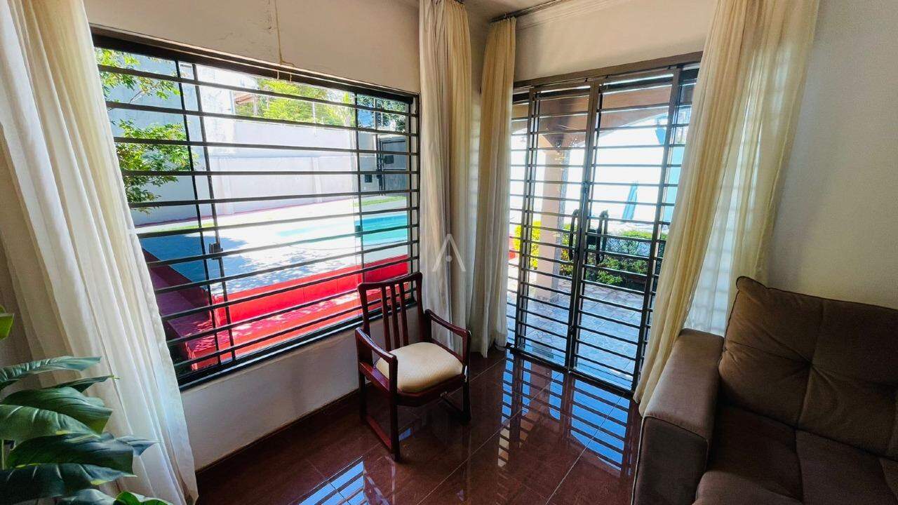 Casa Residencial para à venda no Bairro SAO CRISTOVAO em CASCAVEL: 