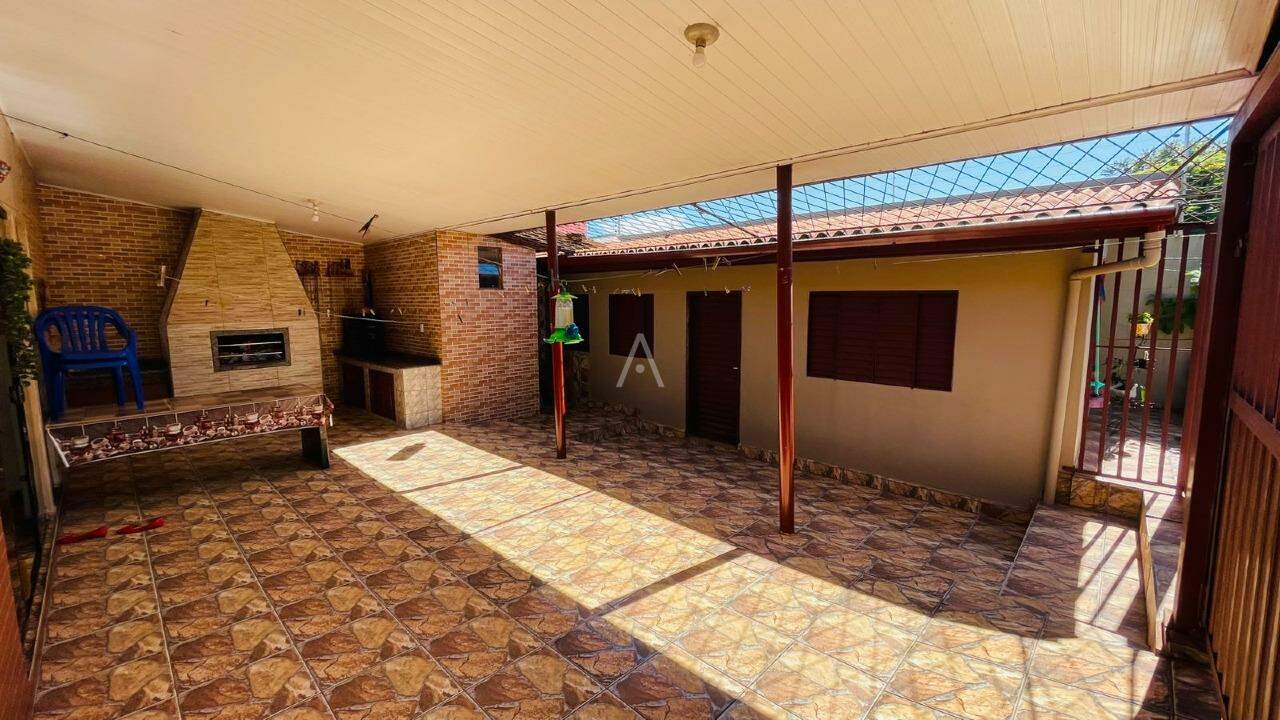 Casa Residencial para à venda no Bairro SAO CRISTOVAO em CASCAVEL: 
