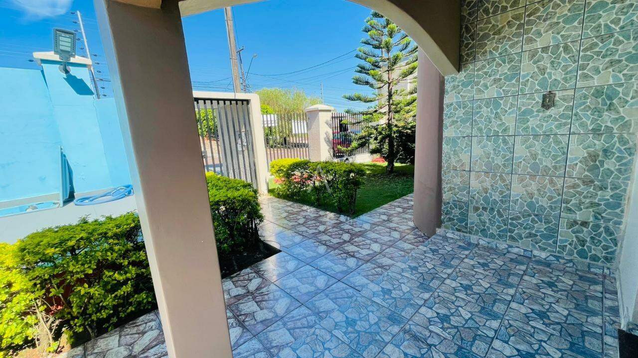 Casa Residencial para à venda no Bairro SAO CRISTOVAO em CASCAVEL: 
