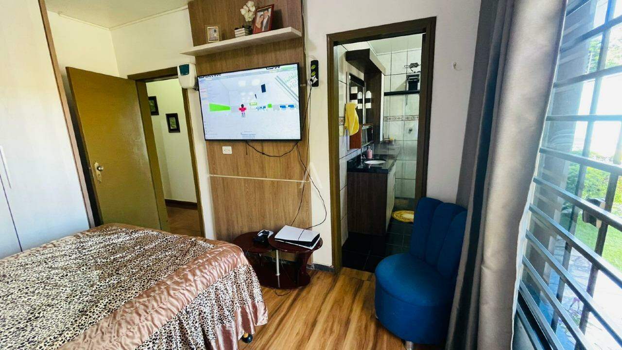 Casa Residencial para à venda no Bairro SAO CRISTOVAO em CASCAVEL: 