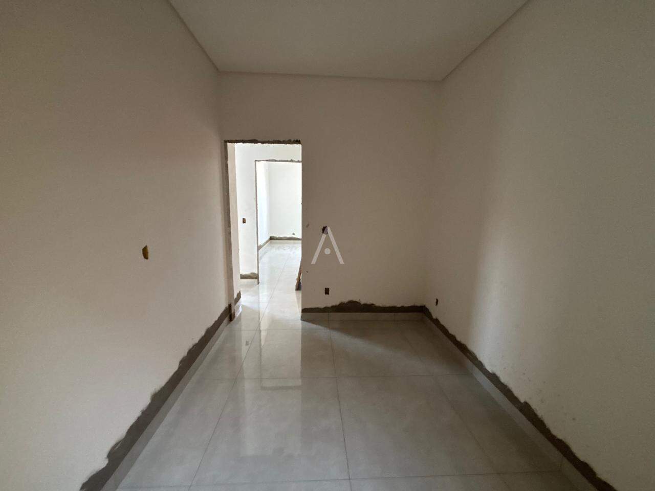 Casa Residencial para à venda no Bairro JARDIM COOPAGRO em TOLEDO: 