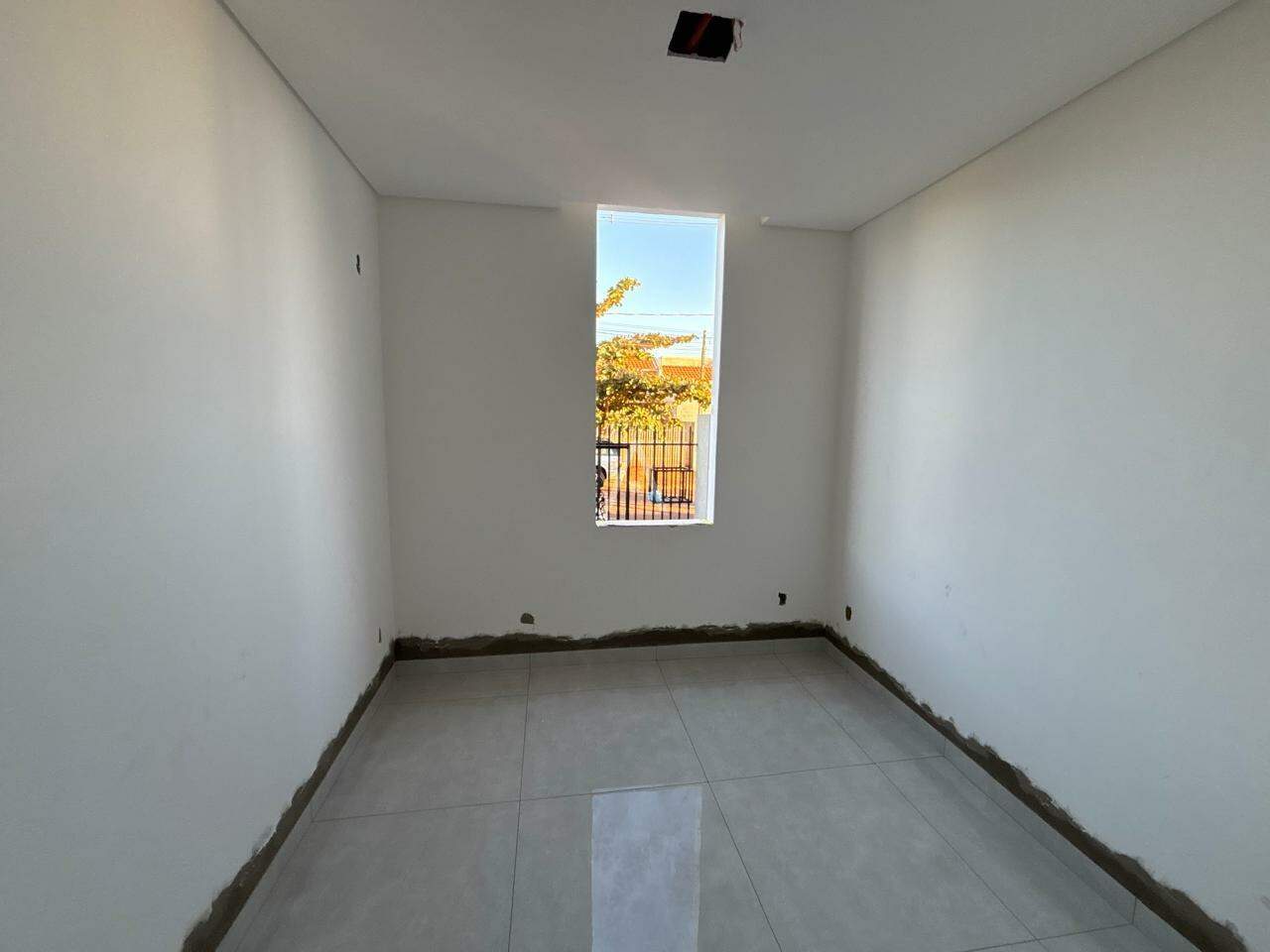Casa Residencial para à venda no Bairro JARDIM COOPAGRO em TOLEDO: