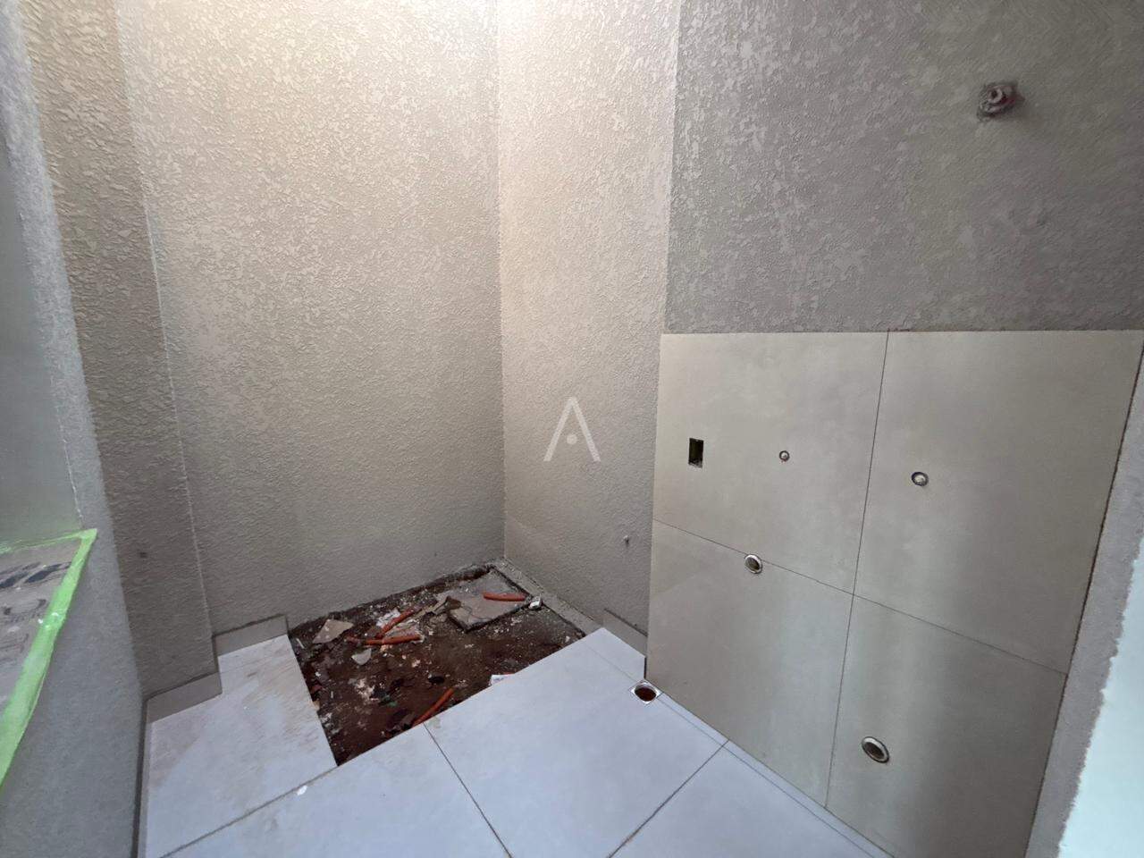 Casa Residencial para à venda no Bairro JARDIM COOPAGRO em TOLEDO: