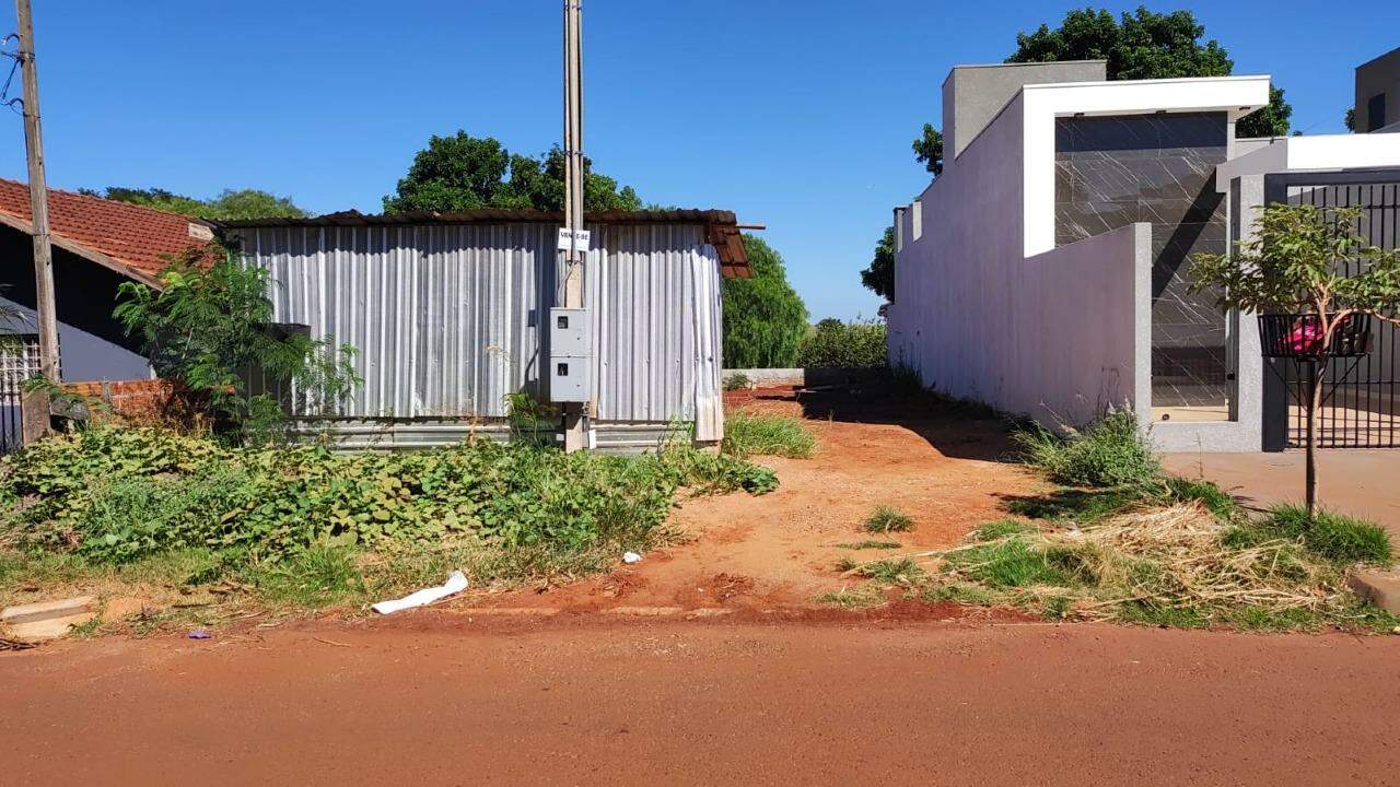 Terreno para à venda no Bairro JARDIM COOPAGRO em TOLEDO: 
