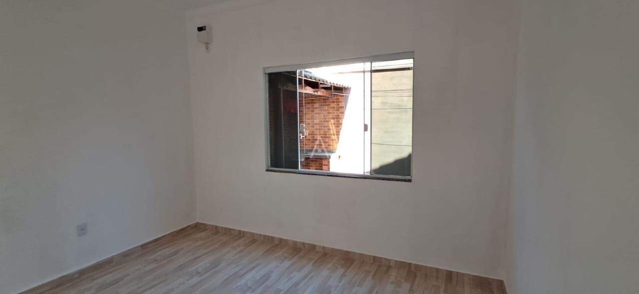 Casa Residencial para à venda no Bairro JARDIM MANTOVANI em CASCAVEL: 