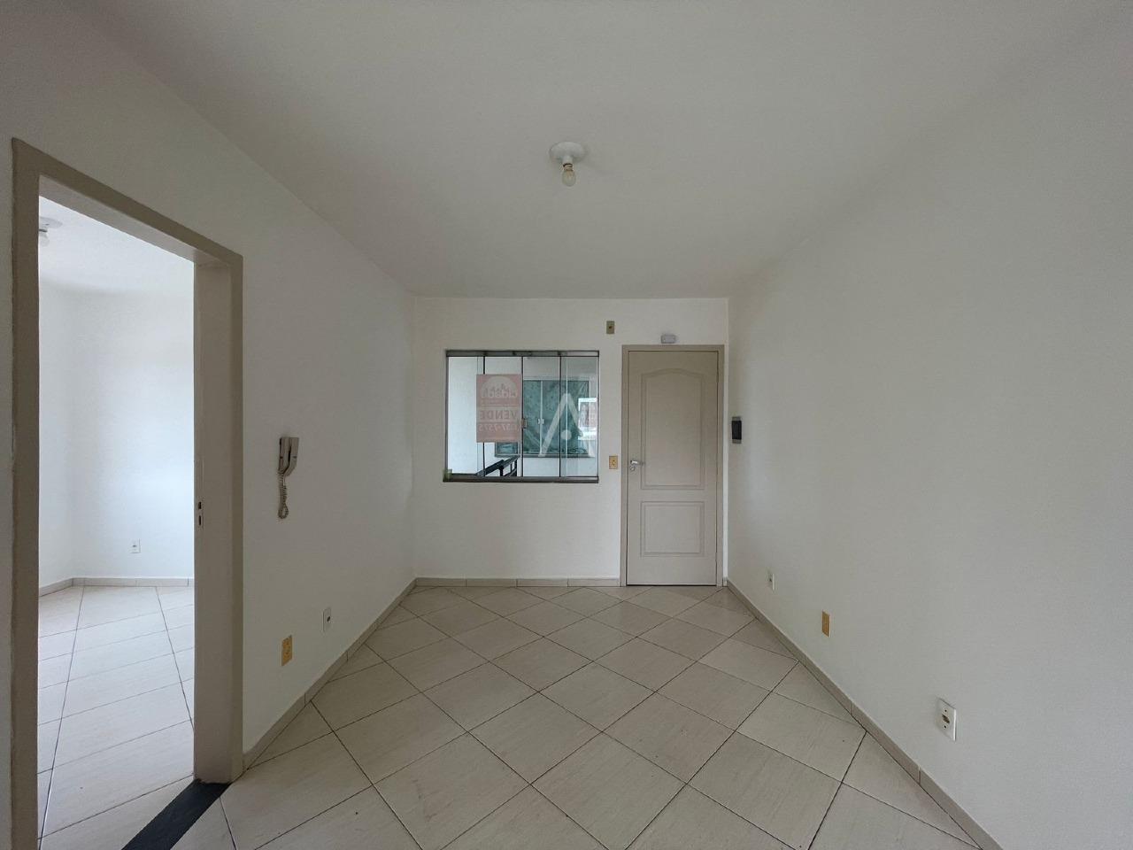 Apartamento para à venda no Bairro SAO CRISTOVAO em CASCAVEL: 