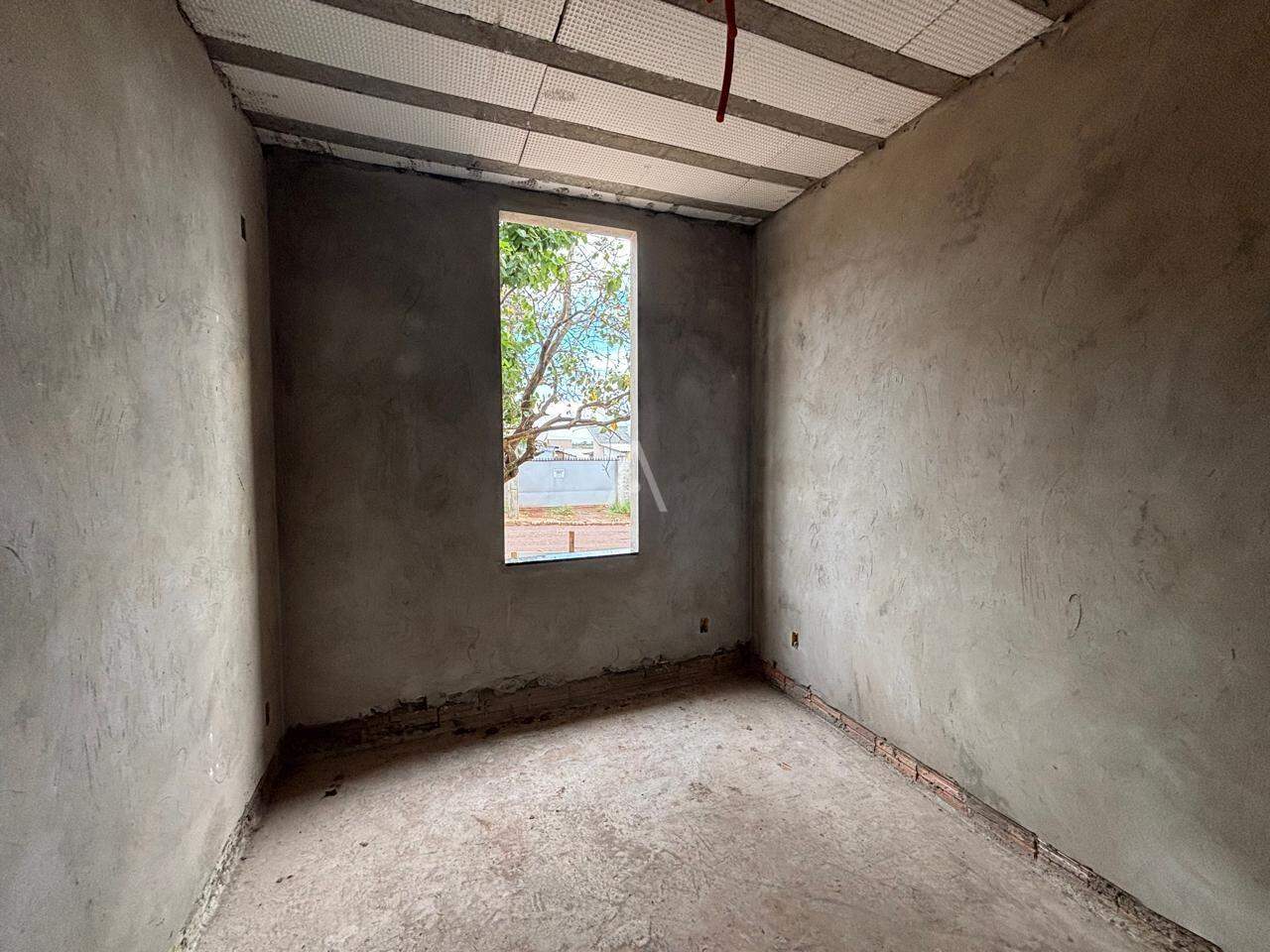 Casa Residencial para à venda no Bairro JARDIM COOPAGRO em TOLEDO: